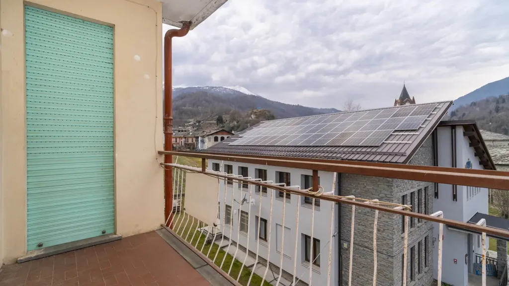Rõdu - Apartment with Three Balconies in Melle Centre
