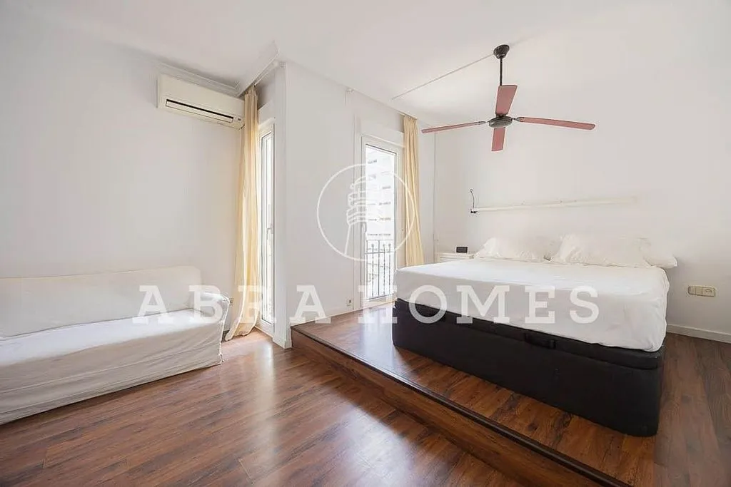 Magamistoad - Ample Light Flat with Balcony in Recoletos