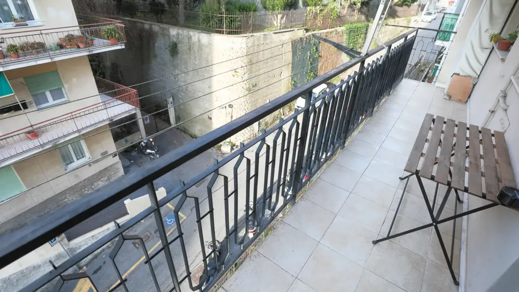 Balcon - Apartment with Private Parking in Genoa
