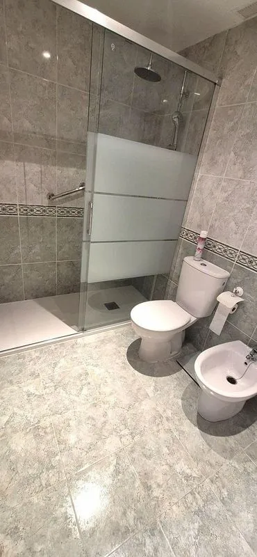 Salles de bain - Apartment with Terrace and Pool in Daimús