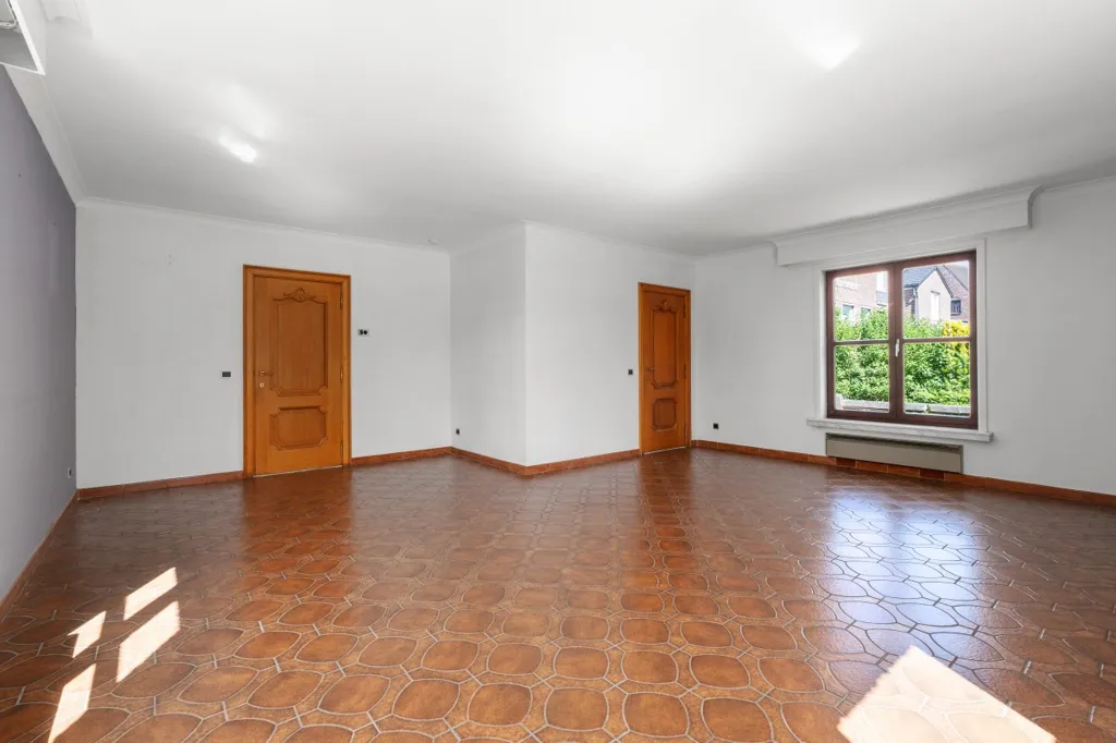 Séjour - Maison Individuelle avec Grand Jardin à Temse