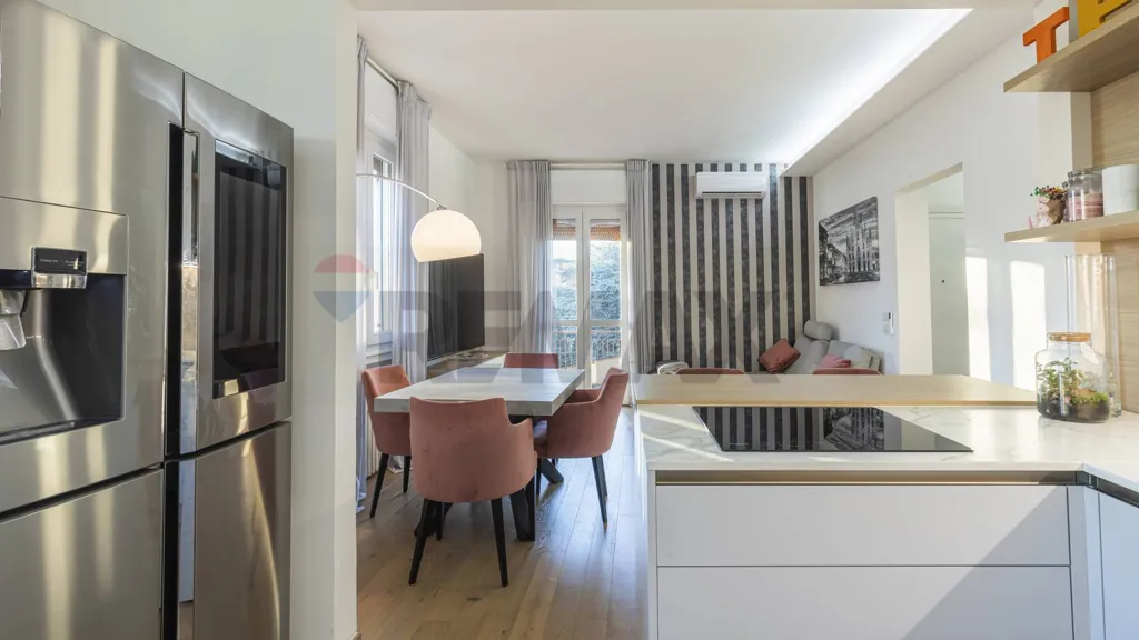 Köök - Rearranged Apartment with Balcony in Modena