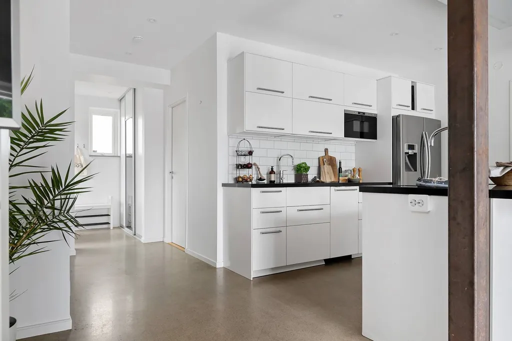Cuisine - Architectural Villa with Pool in Svedala