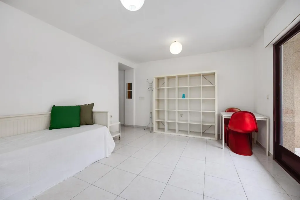 Chambres - Studio with East-Facing Terrace in Torrevieja