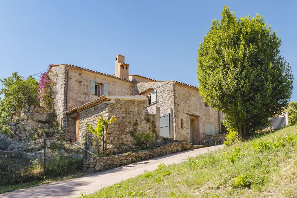 5-toaline maja asukohas Mougins