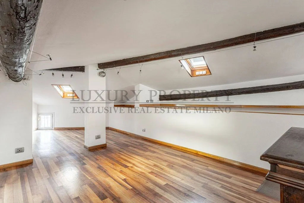 Stanze - Luxury Apartment with Naviglio View in Milan