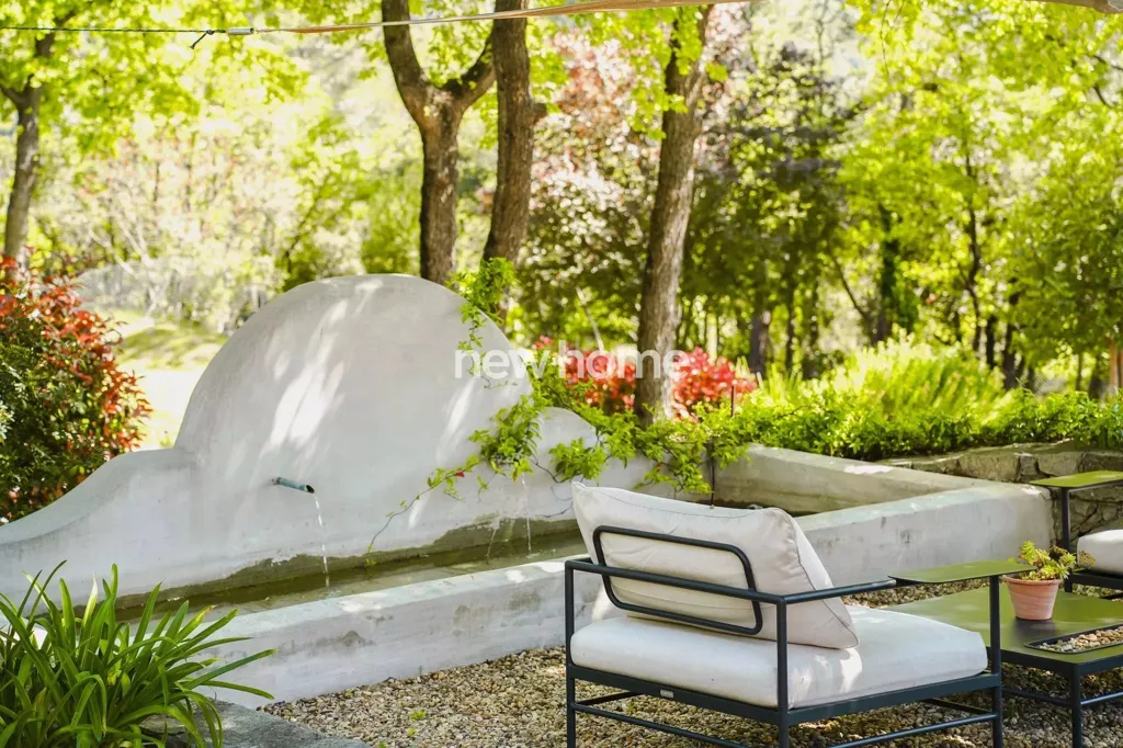Terrace - Luxury Farmhouse with Pool in Fayence