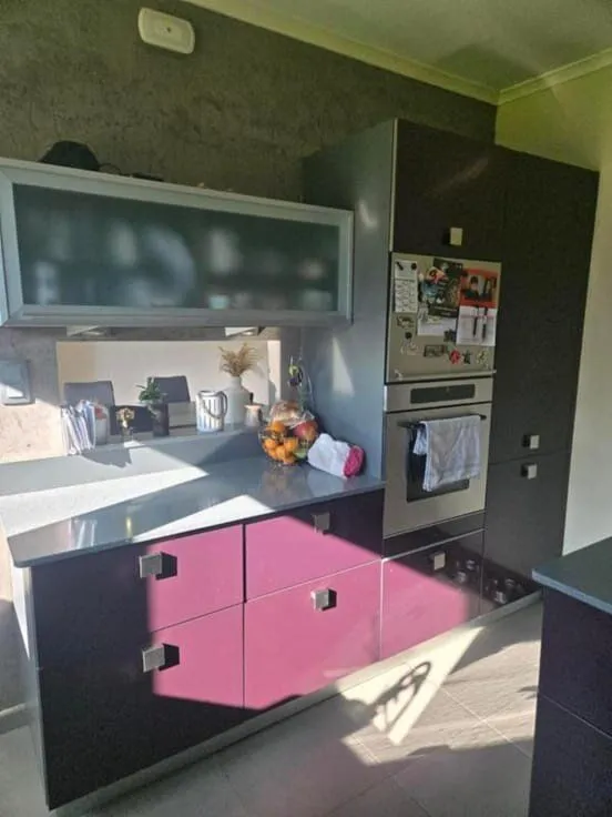 Kitchen - Traditional Villa with Terrace in Detached Setting