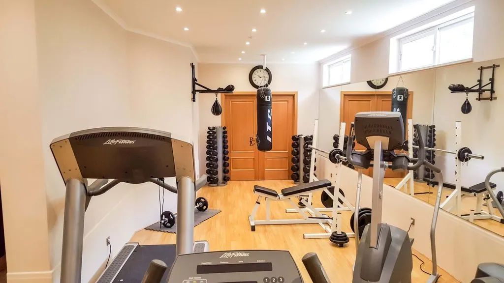 Pièces - Luxury Villa with Pool in Almancil, Loulé