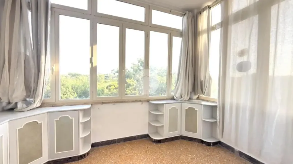 Rooms - Ristruttured Apartment with Balcony in Rome