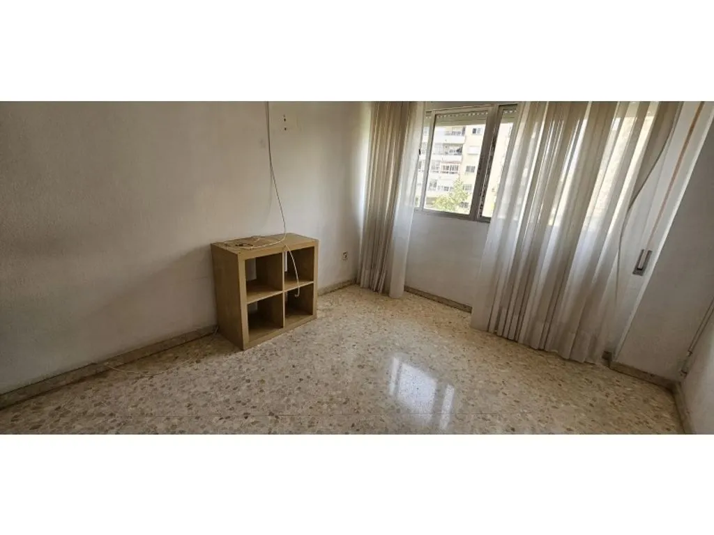 Toad - Luxury Flat with Glazed Terrace in Carranque, Málaga