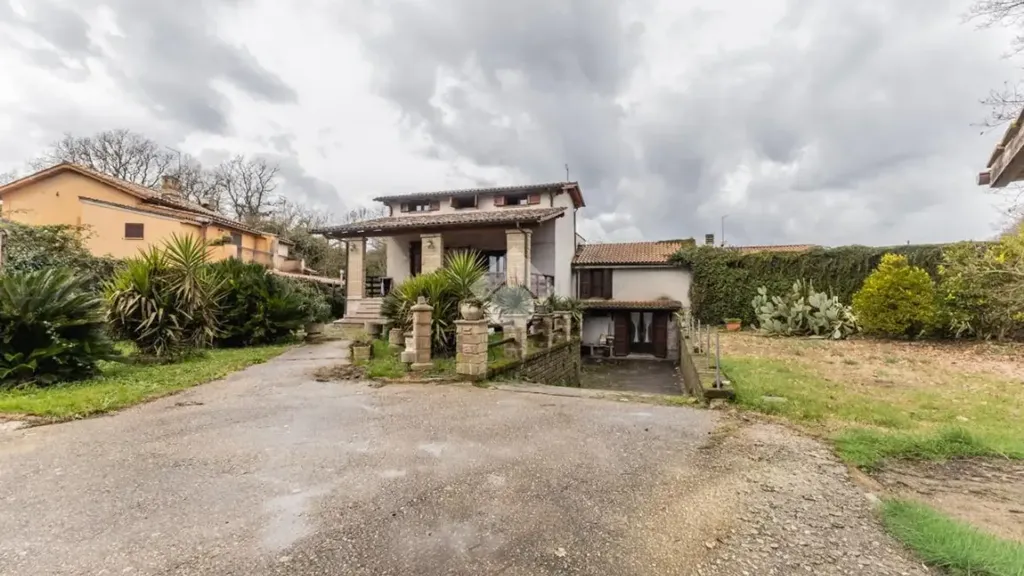 Välivaade - Villa with Private Garden in Bracciano