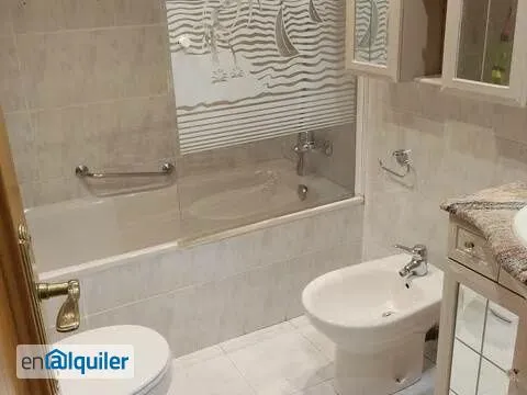 Bathrooms - Apartment with Terrace in Actur, Zaragoza