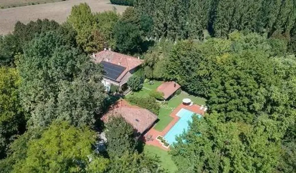 Õhuvaade - Luxury Villa with Pool in Roncoferraro