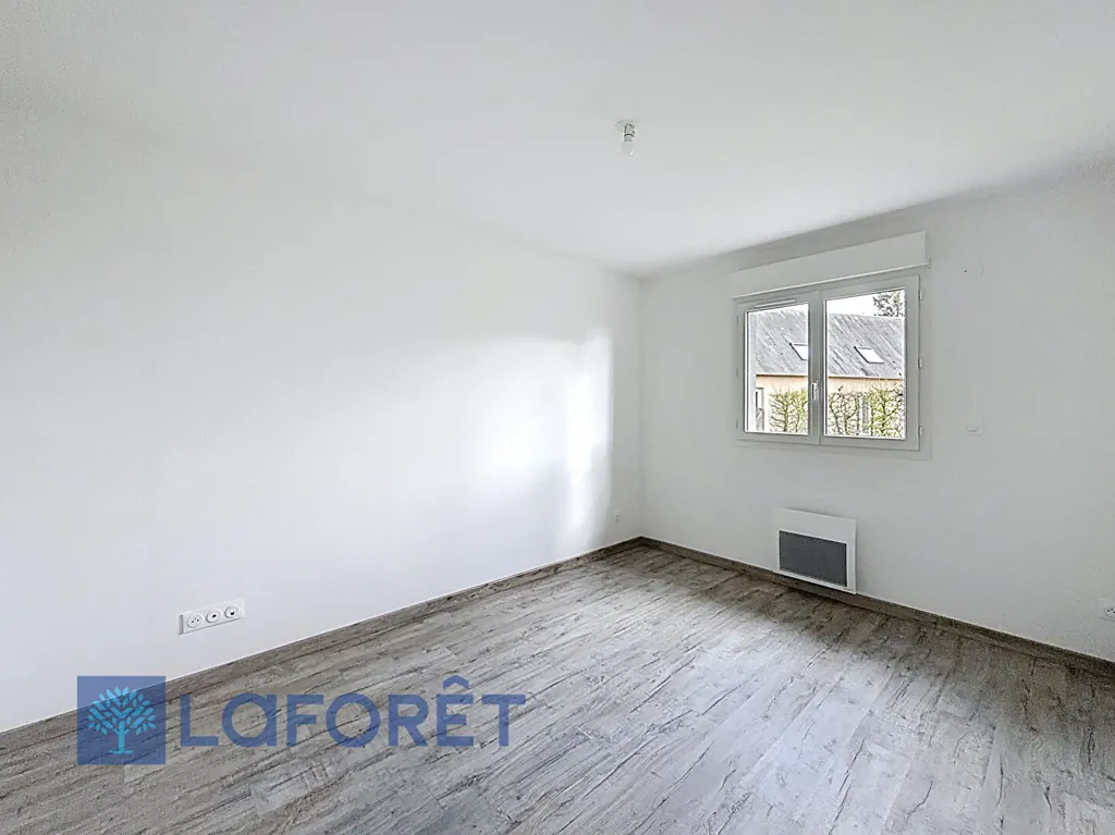 Pièces - Maison Neuve avec Garage à Emanville