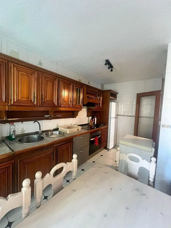 Kitchen - Student Flat with Terrace in Villarejo, Granada