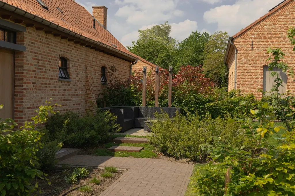 Giardino - Semi-Open House with Solar Panels in Peer
