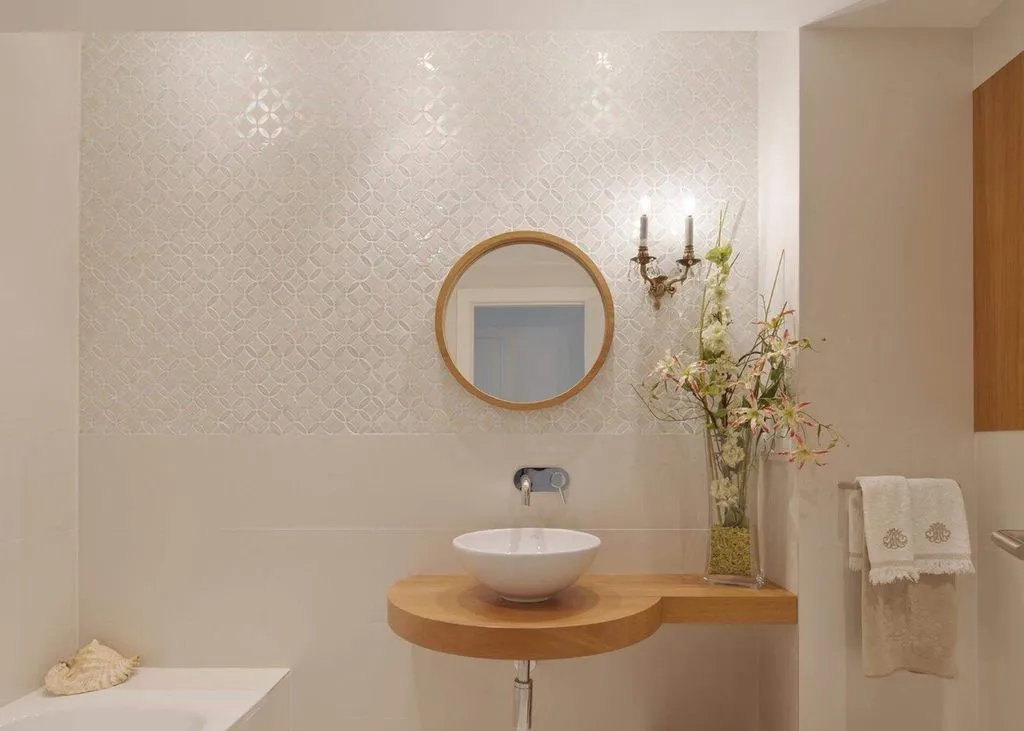Bathrooms - Luxury Flat with Pool on Arroyofresno Street, Madrid