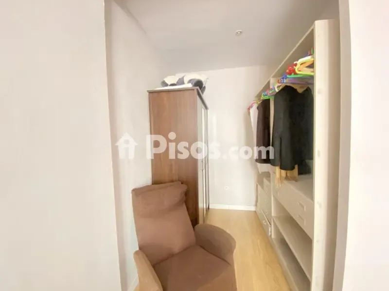 Pièces - Furnished Flat with Terrace in Chamberí