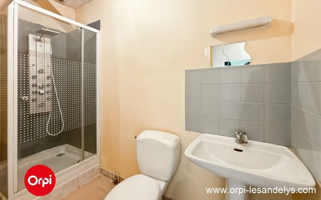Salles de bain - Maison Ancienne au Calme avec Jardin à Les Andelys