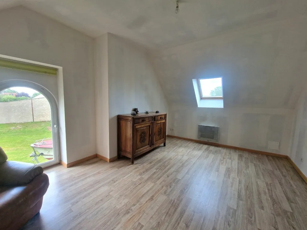 Pièces - Maison Ancienne avec Jardin dans un Cadre Calme