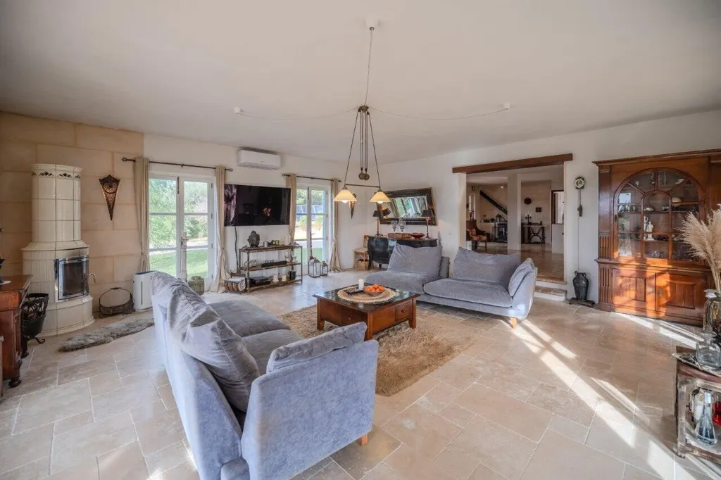Elutuba - Rustic Finca with Panoramic Views in Manacor