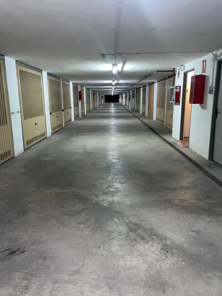 Garaaž - Garage in Port de Sagunt, Valencia