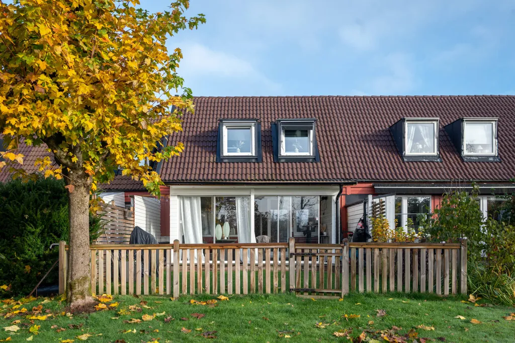 Välivaade - Modern Terraced House with Garden in Borås