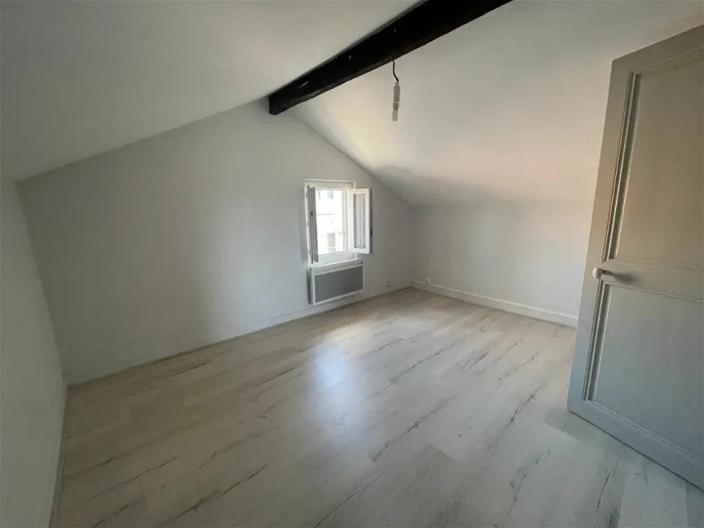 Pièces - Appartement Rénové Proche Parc Blossac à Poitiers