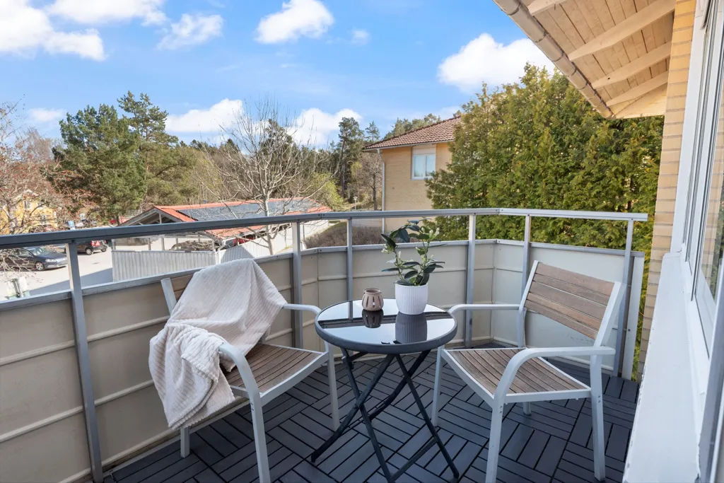 Rõdu - Apartment with Balcony in Brunn, Ingarö