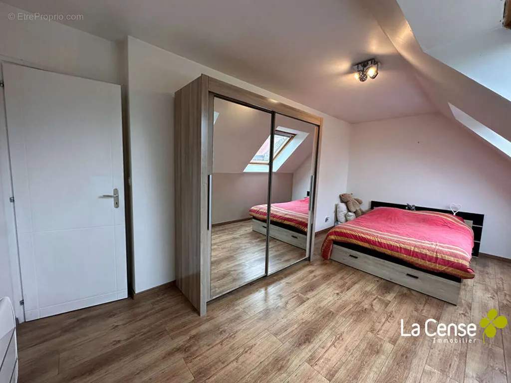Maison 4 pièces à Camphin-En-Pevele