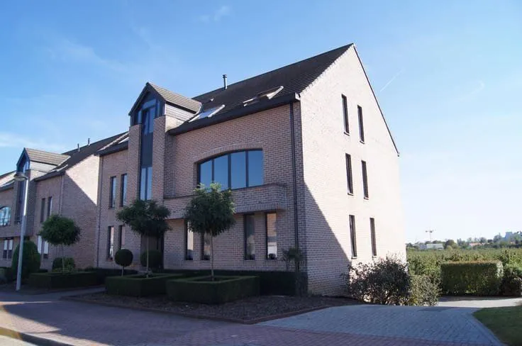 Esterno - House in Quiet Setting, Tienen