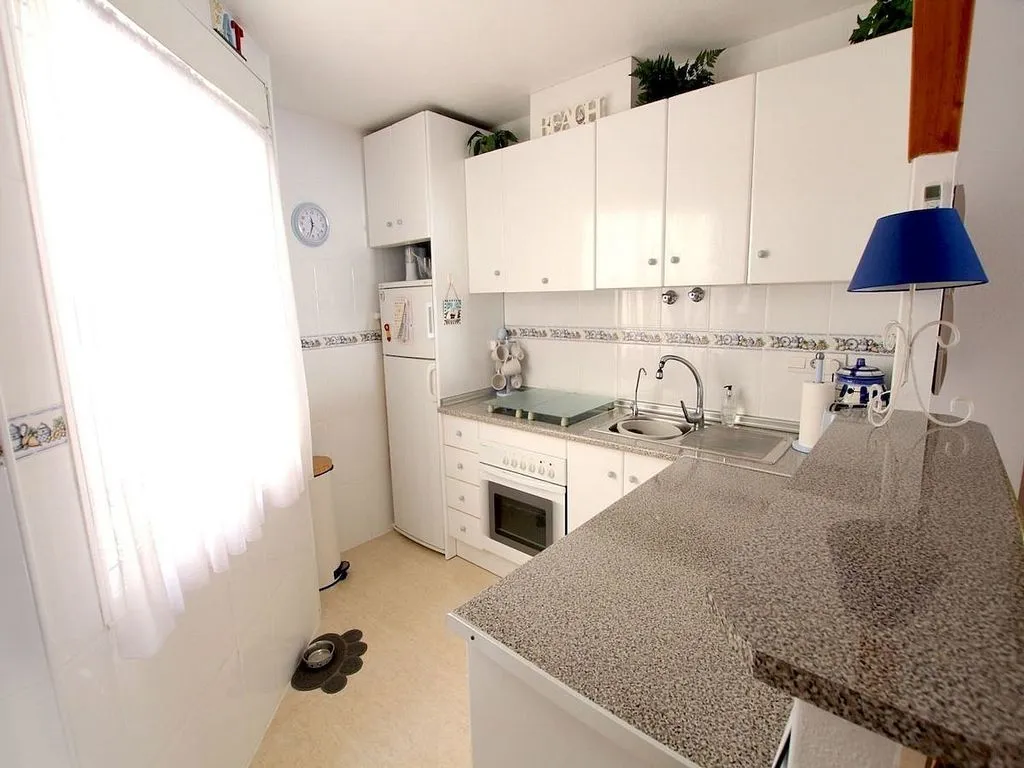 Köök - Apartment with Pool and Terrace in Playa Flamenca