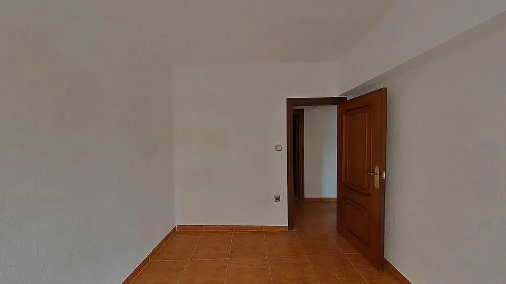 hallway_entrance