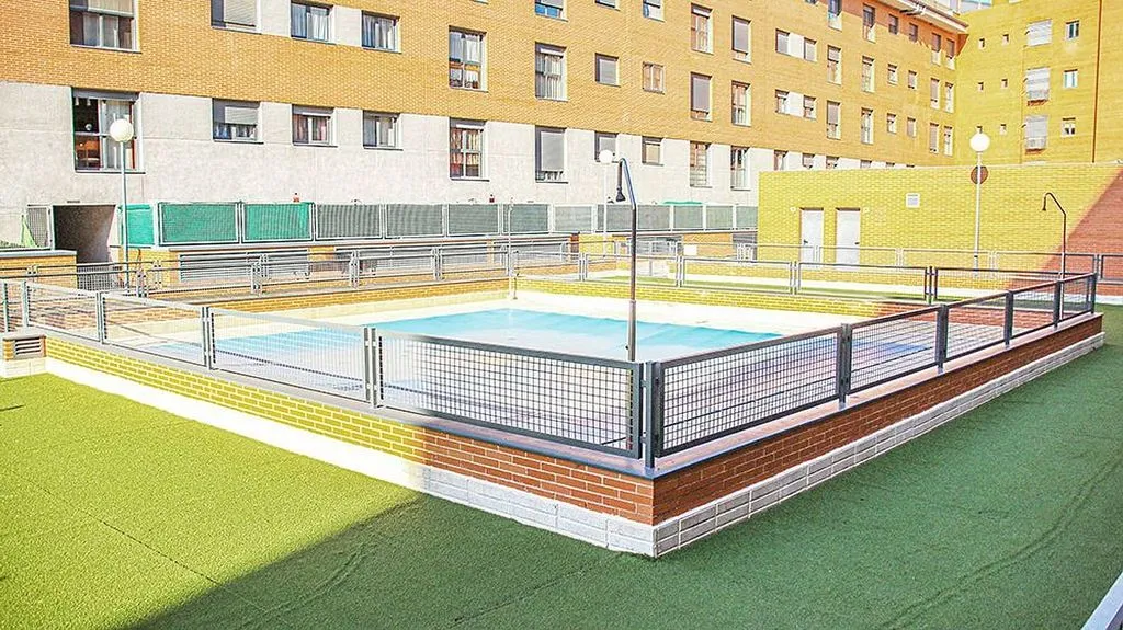 Bassein - Duplex with Pool in San José, Pinto