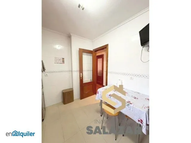 Söögituba - Student Flat with Lift in Begoña