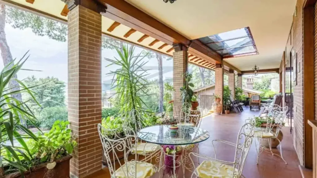 Terrace - Panoramic Villa with Pool in Magione