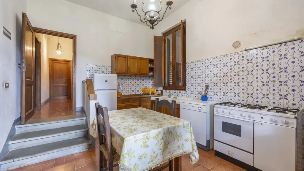 Cuisine - Tuscan Cascina with Olive Grove in Pelago