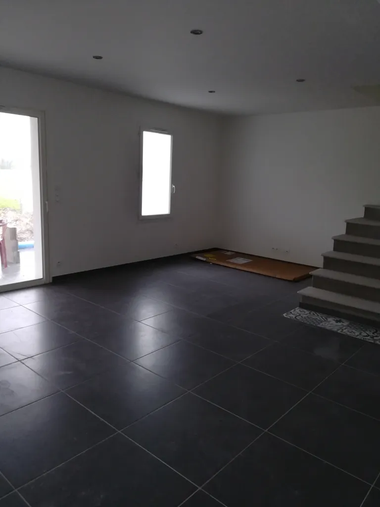 Séjour - Maison Mitoyenne 4 Chambres avec Terrasse à Urt