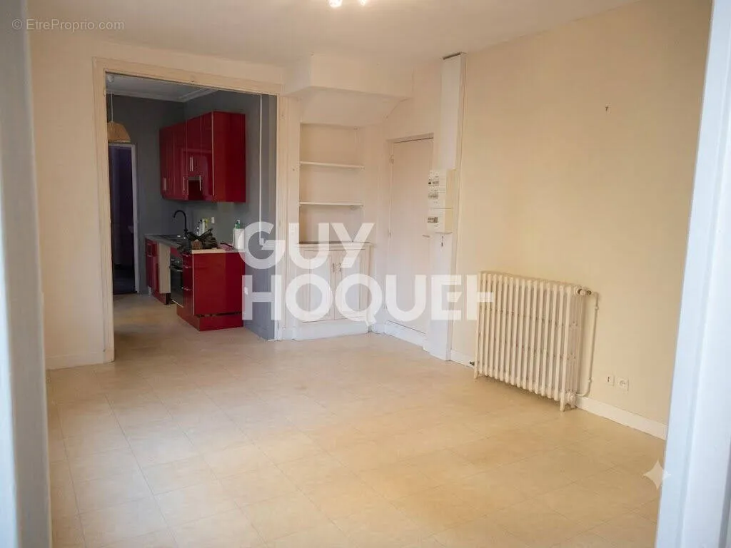 Cucina - Two-Bedroom Apartment in Ivry-La-Bataille Centre
