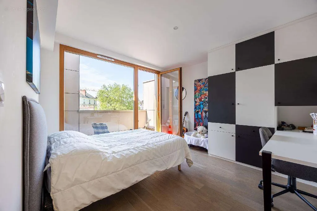 Bedrooms - Contemporary Penthouse with Terrace in Nantes