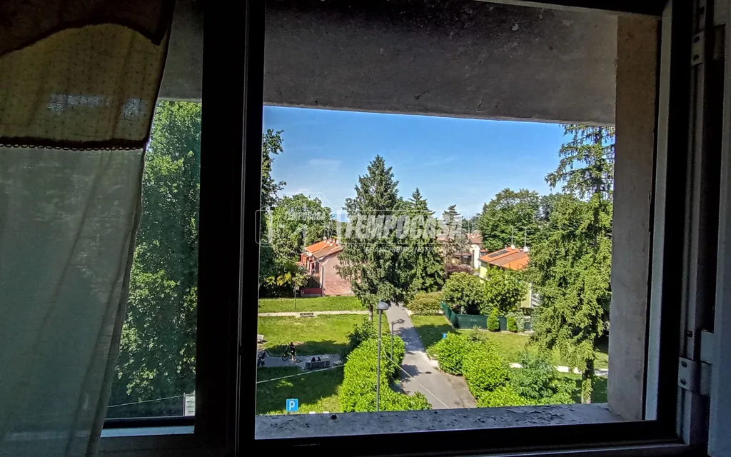 Pièces - Spacious 3-Bedroom Apartment in Cesate