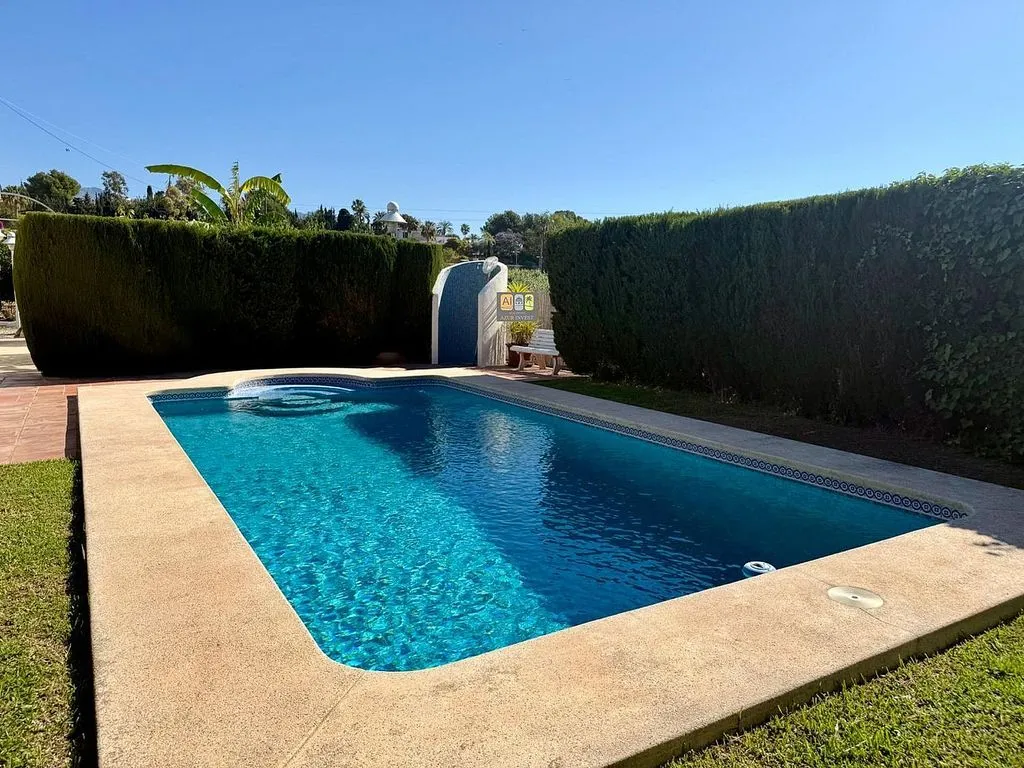 Piscine - Chalet with Sea Views and Pool in Planet