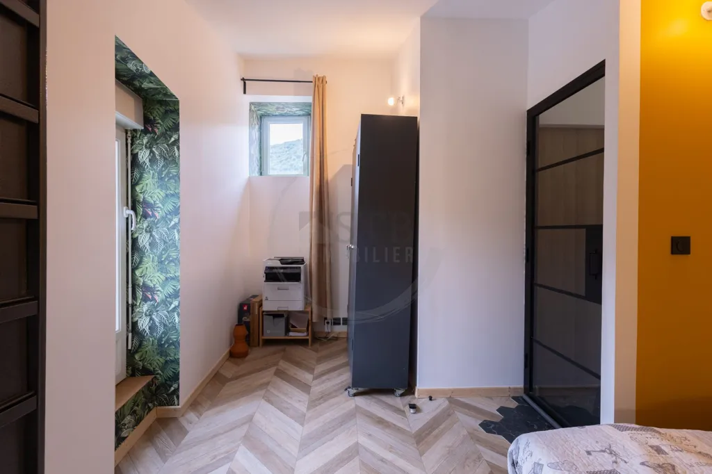 Chambres - Maison de Hameau Rénovée avec Caves à Privas