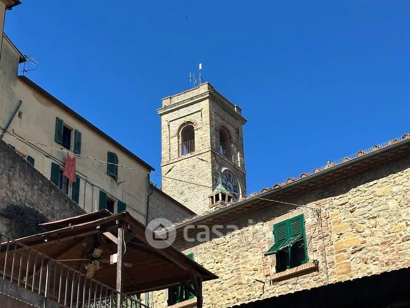 Välivaade - Tuscan-Style Apartment with Stone Facade in Montescudaio