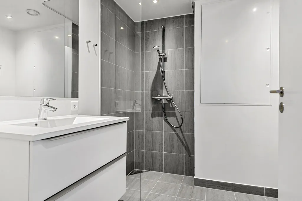 Bagni - Bright Apartment with Balcony in Silkeborg