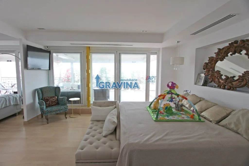 Chambres - Bright Penthouse with Terrace in Seville