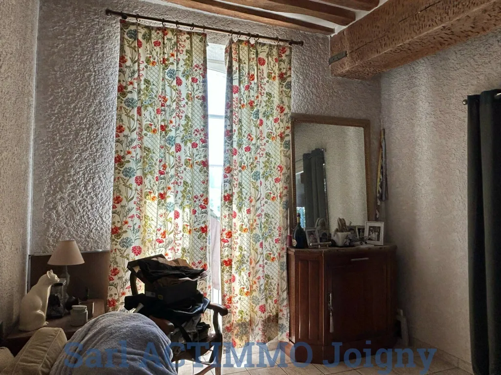 Camere da letto - City Centre House with River View in Joigny
