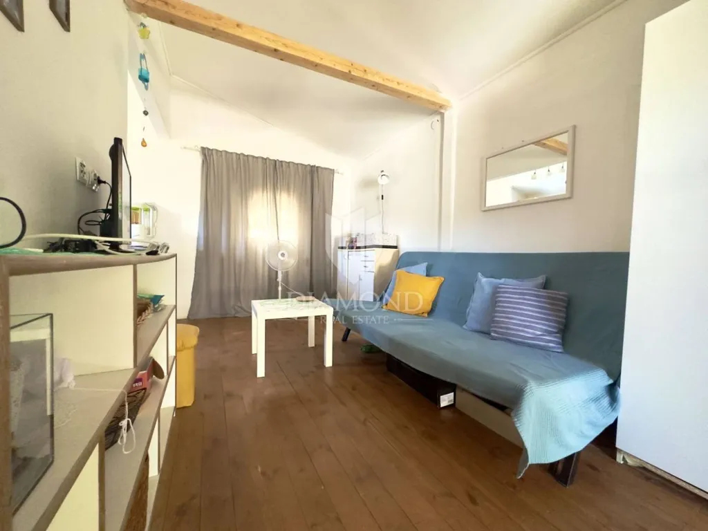 Soggiorno - Functional Cottage with Forest View in Pavičini