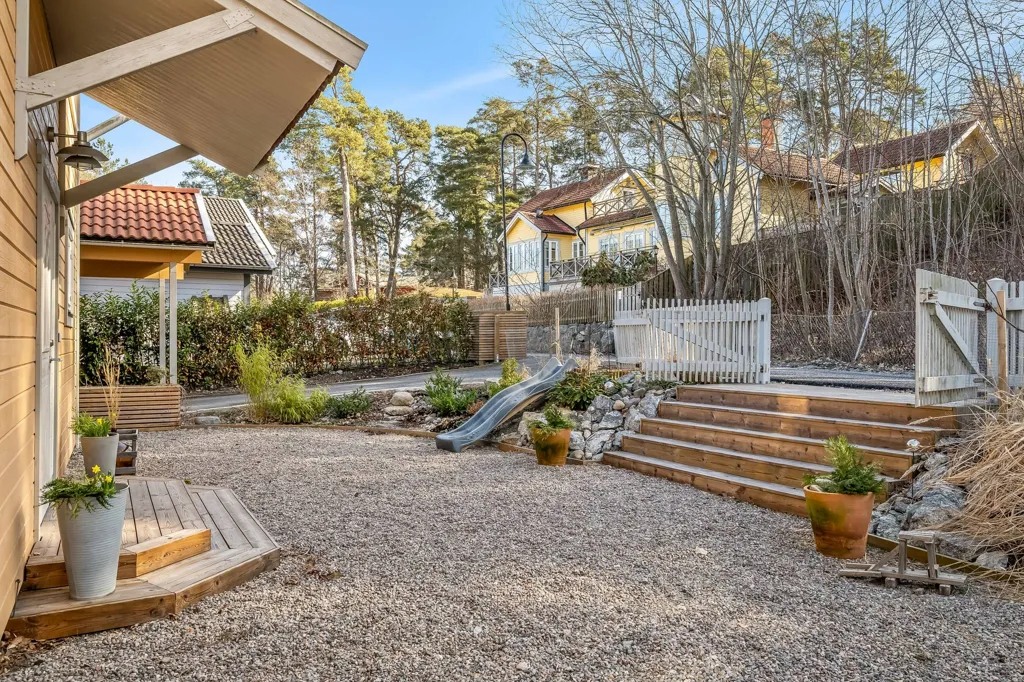 Jardin - Renovated Villa with High Ceilings on Dalarö